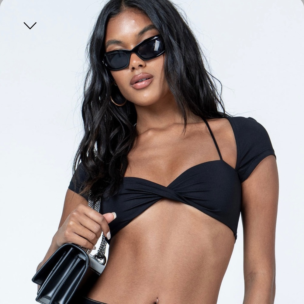 Princess polly black crop halter top size 10